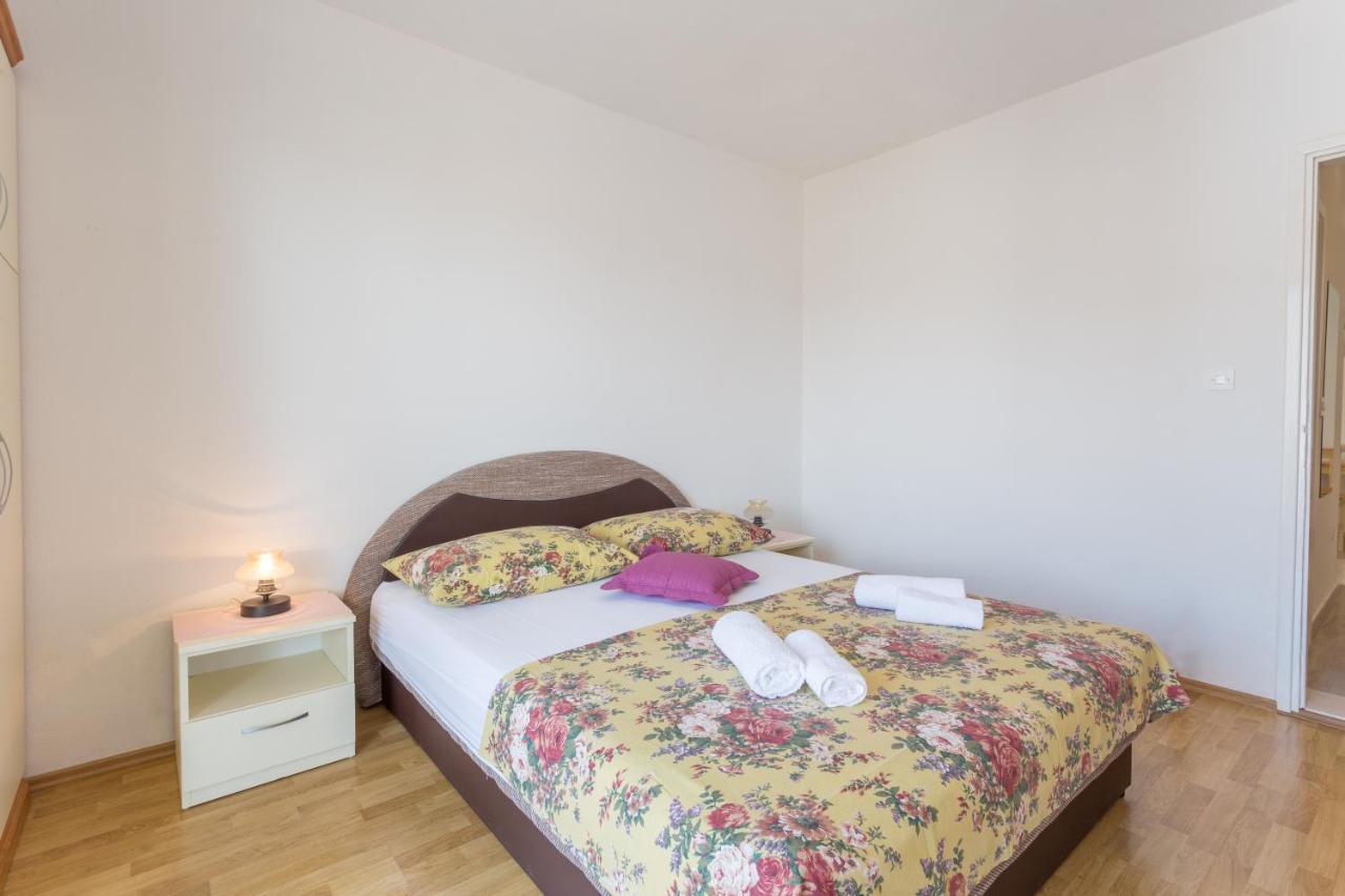 Apartments Sanja Χβαρ Εξωτερικό φωτογραφία
