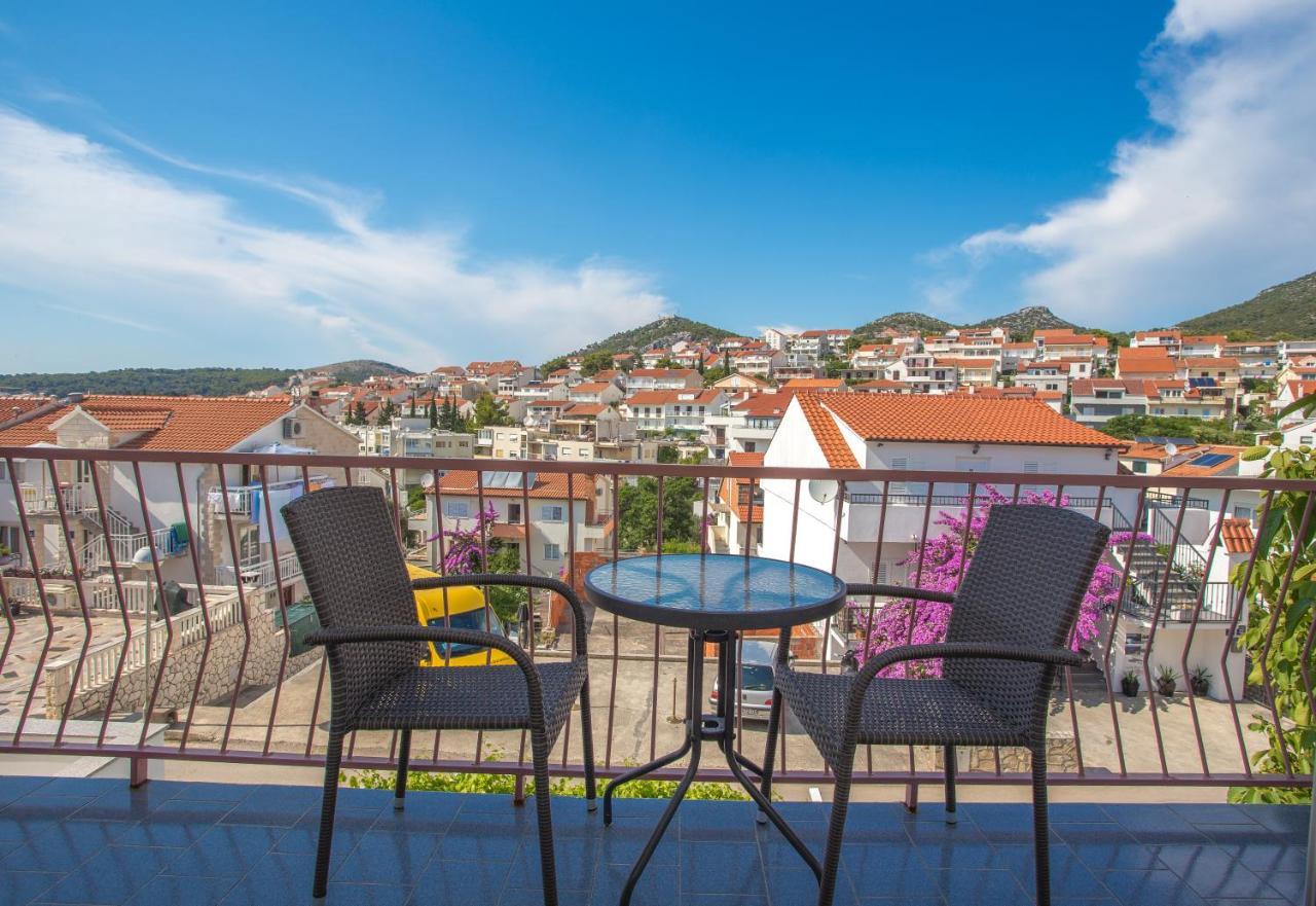 Apartments Sanja Χβαρ Εξωτερικό φωτογραφία