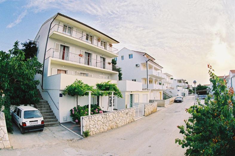 Apartments Sanja Χβαρ Εξωτερικό φωτογραφία