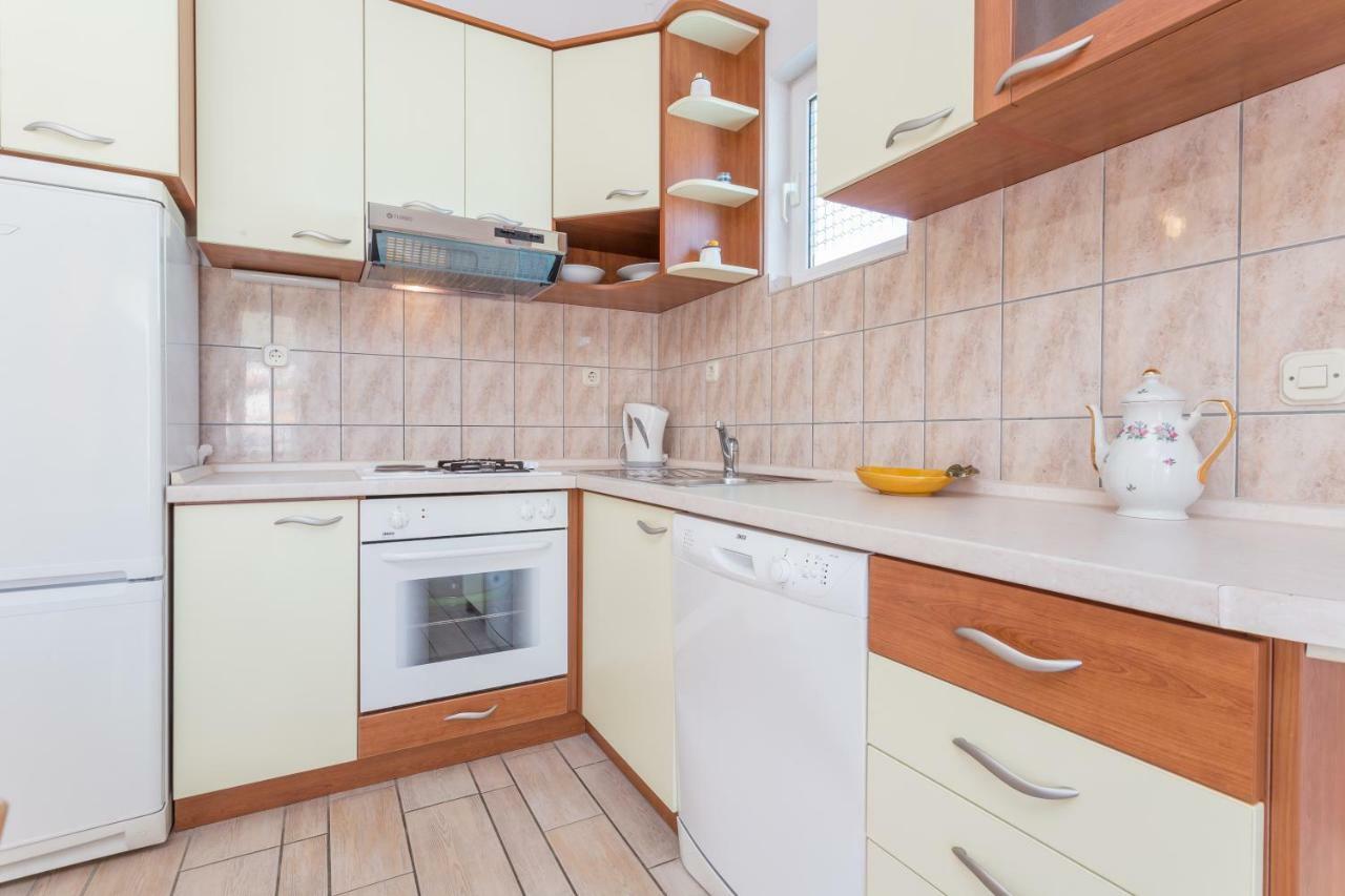 Apartments Sanja Χβαρ Εξωτερικό φωτογραφία