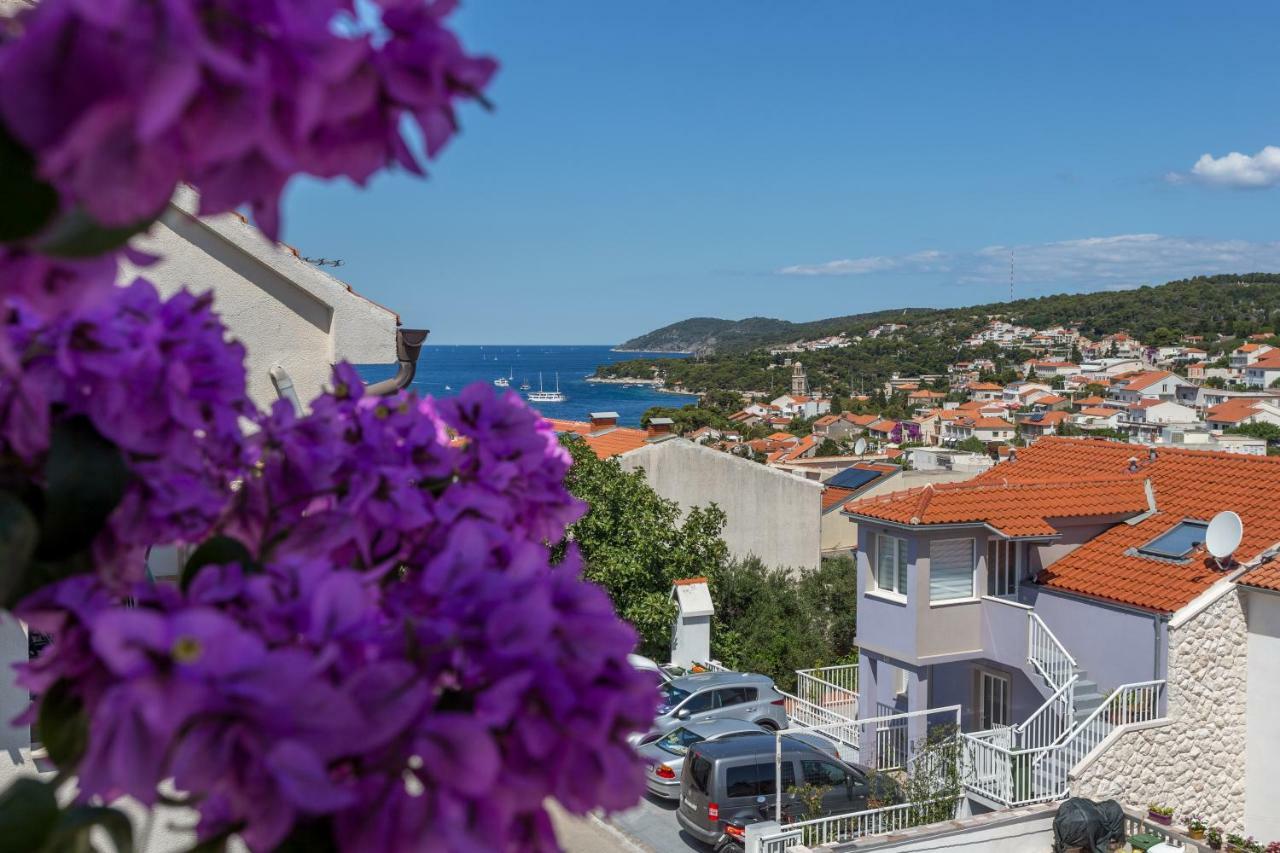 Apartments Sanja Χβαρ Εξωτερικό φωτογραφία