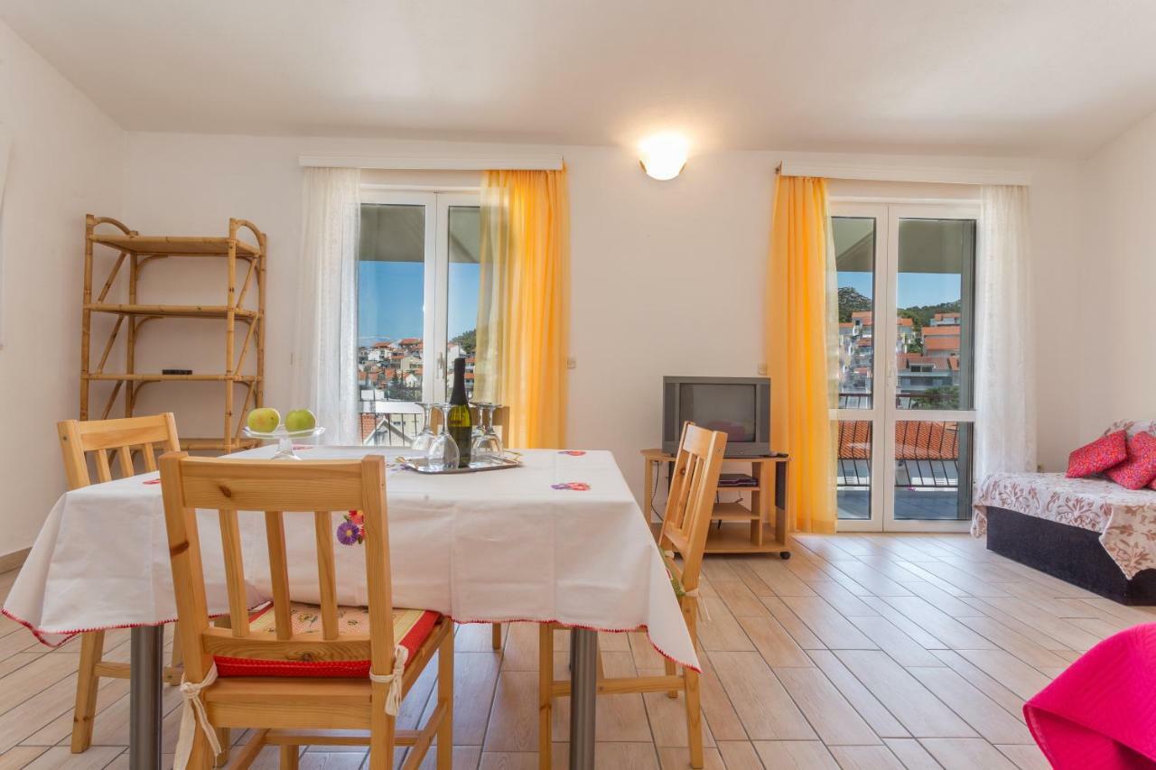 Apartments Sanja Χβαρ Εξωτερικό φωτογραφία