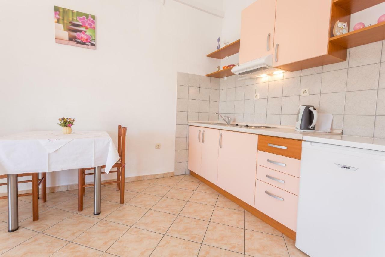 Apartments Sanja Χβαρ Εξωτερικό φωτογραφία