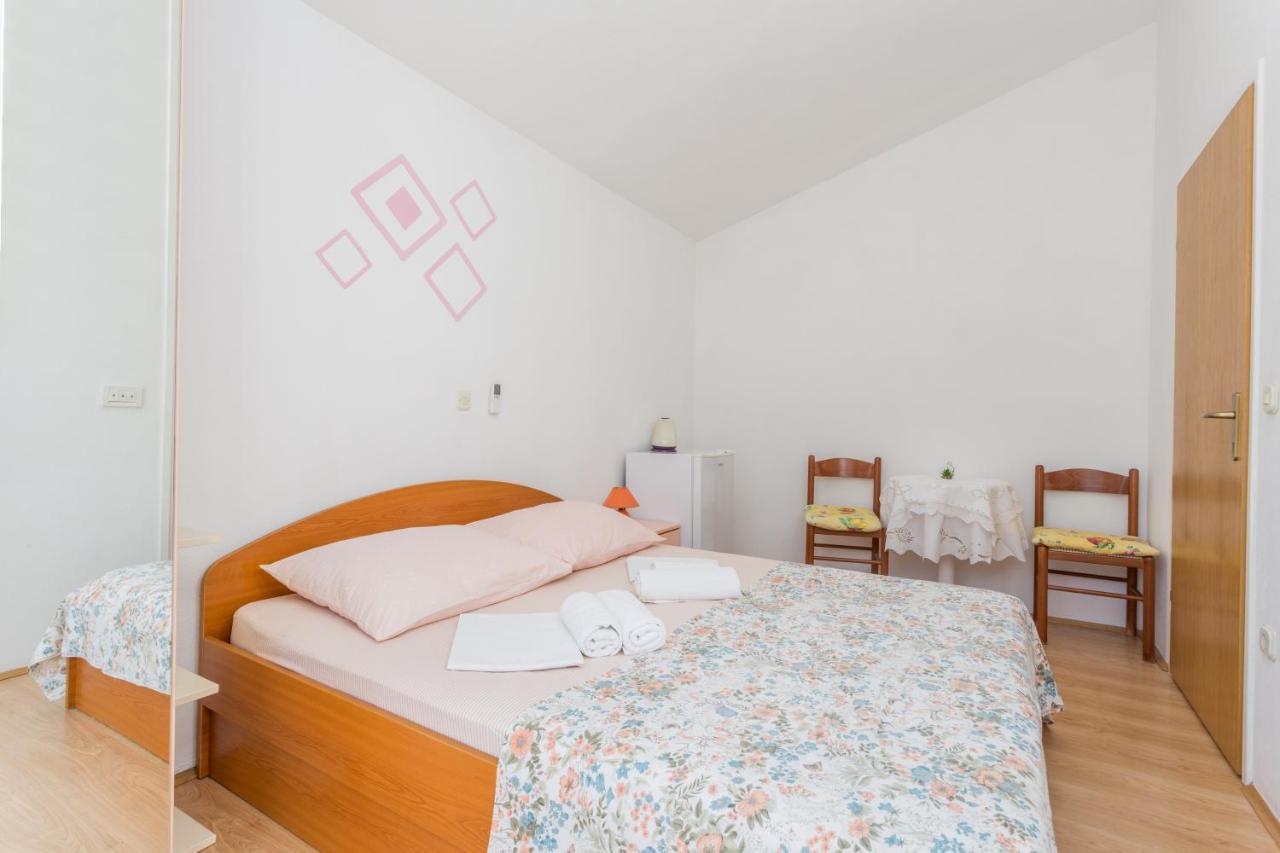 Apartments Sanja Χβαρ Εξωτερικό φωτογραφία